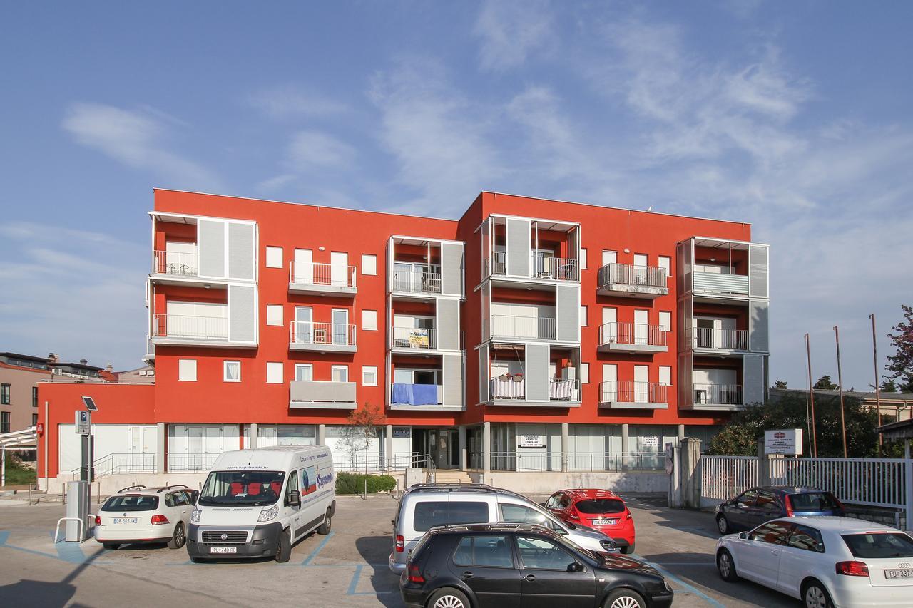 Apartment Sunset Colours Umago Exterior foto